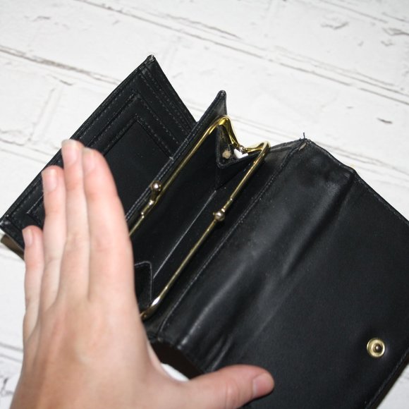 🖤✨ Black Trifold Wallet · Genuine Leather · 5" × 4" - Picture 2 of 5